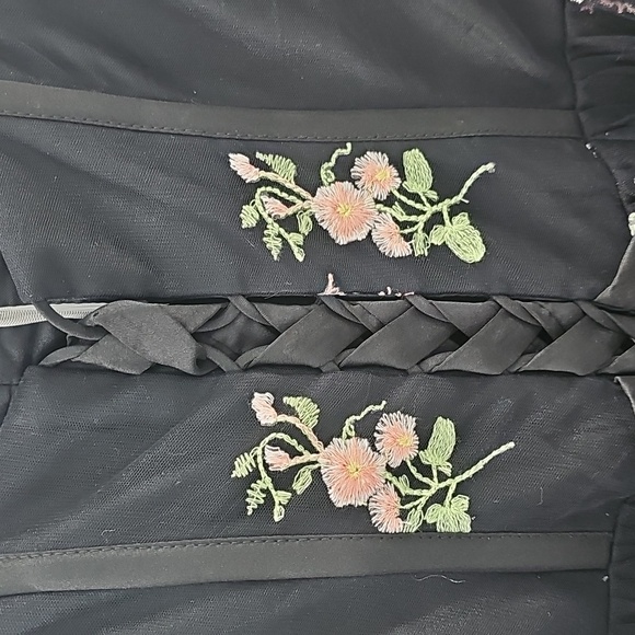 Floral Dress With Embroidery Sleeveless Formal Tulle Gown Size 20W - Picture 11 of 15